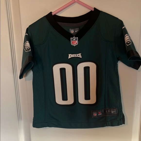 Kids Green Nike Eagles Jersey - Picture 1 of 1